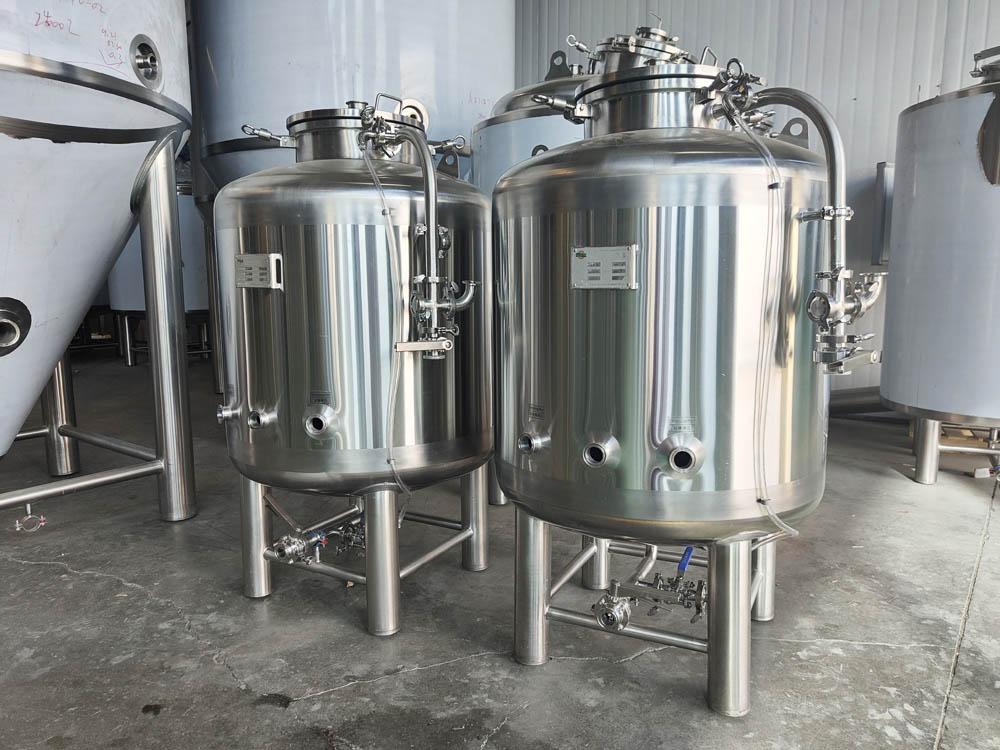 2bbL Double wall bright beer tank